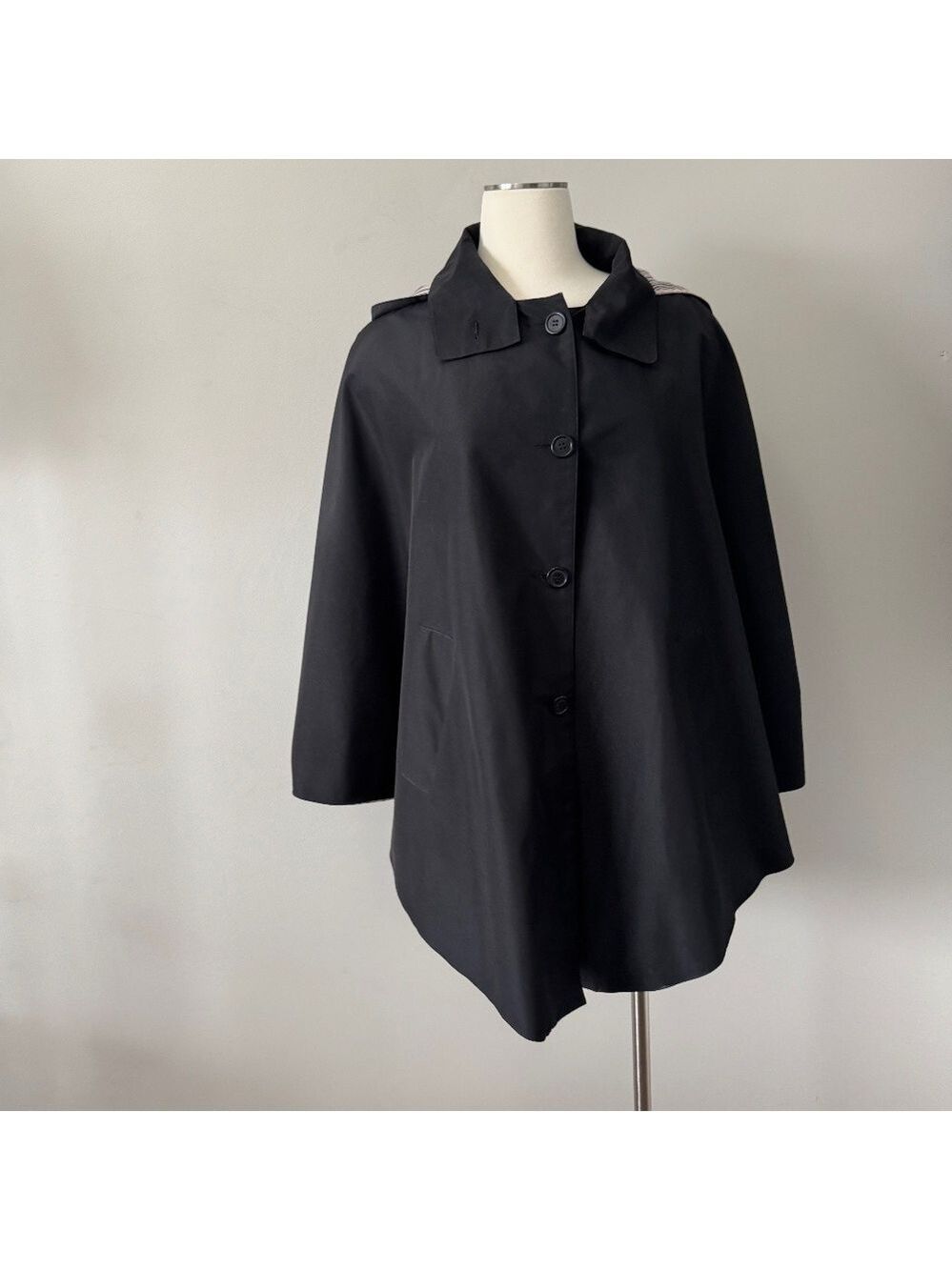 Sequence  Women's Black Cape Rain Cape